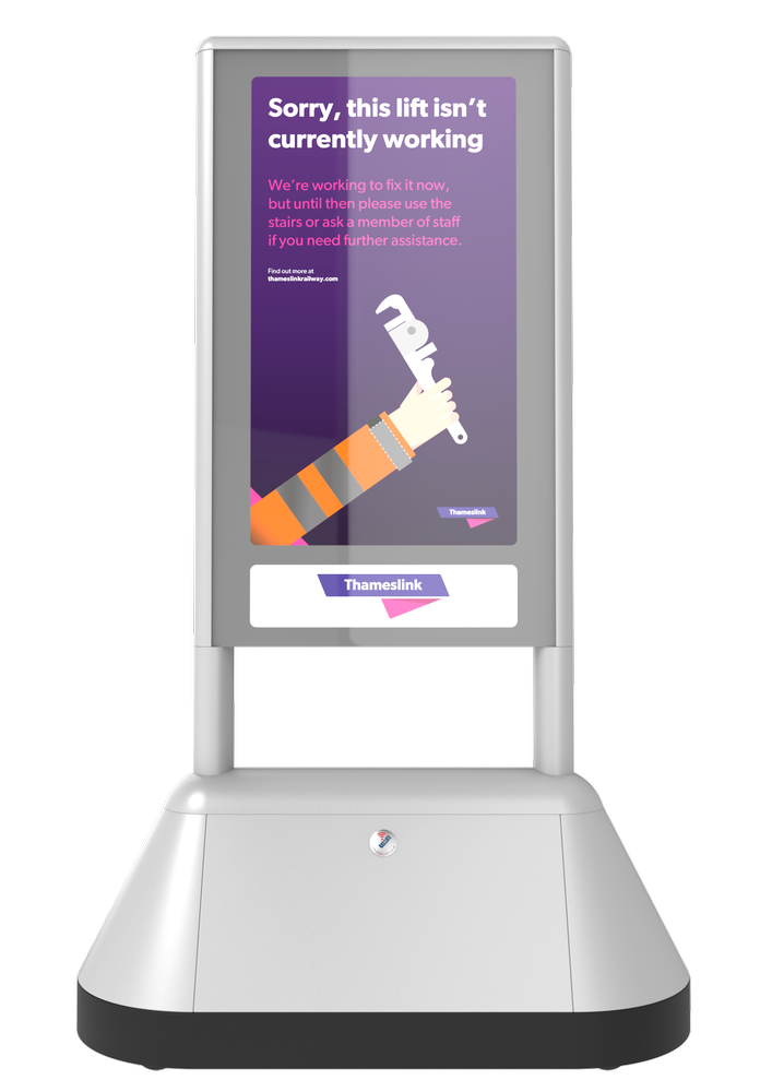 Digital Signage Thamslink Trains